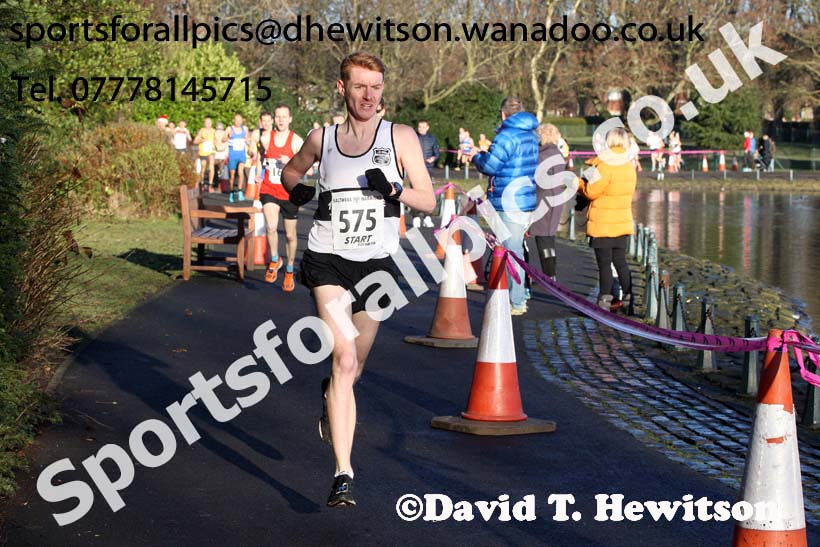 Saltwell Harriers 10k Road Race, Gateshead. Photo: David T. Hewitson/Sports for All Pics